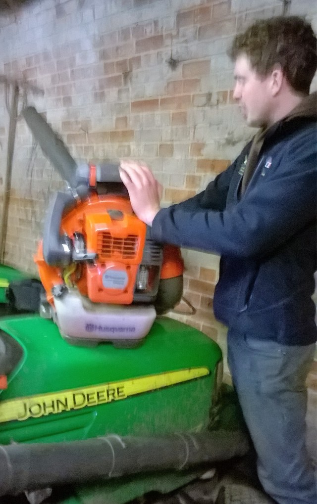 WP_20151203_10_41_45_Pro