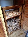 1001pallets.com-small-log-store-from-pallet-wood-600×800