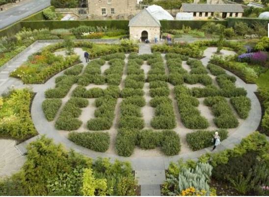 The Royal Botanic Gardens, Edinburgh saw an impressive increase in visitors last year.